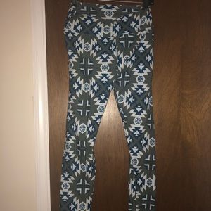 OS LuLaRoe leggings